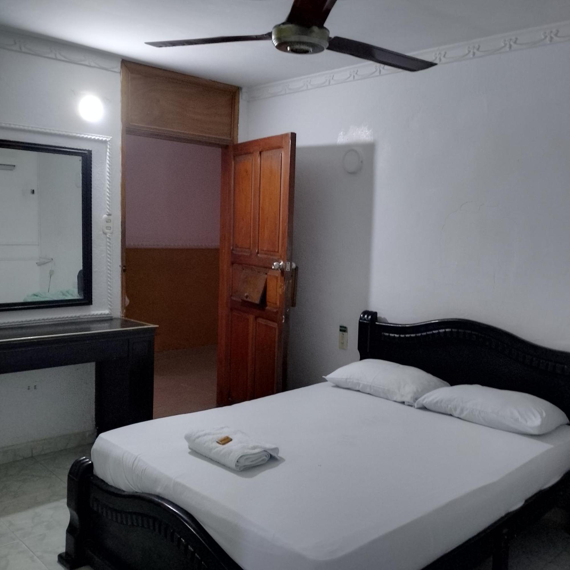 Hotel Avenida53 Barranquilla  Exteriör bild